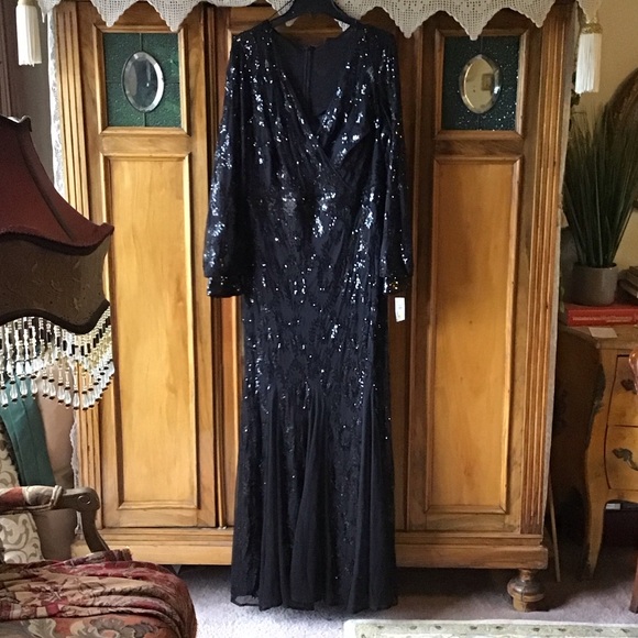R&M Richards Dresses & Skirts - R&M Richards Black Sequin Formal Gown